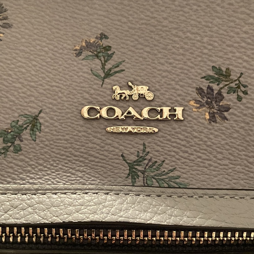 Coach handbag - Picture 3 of 8